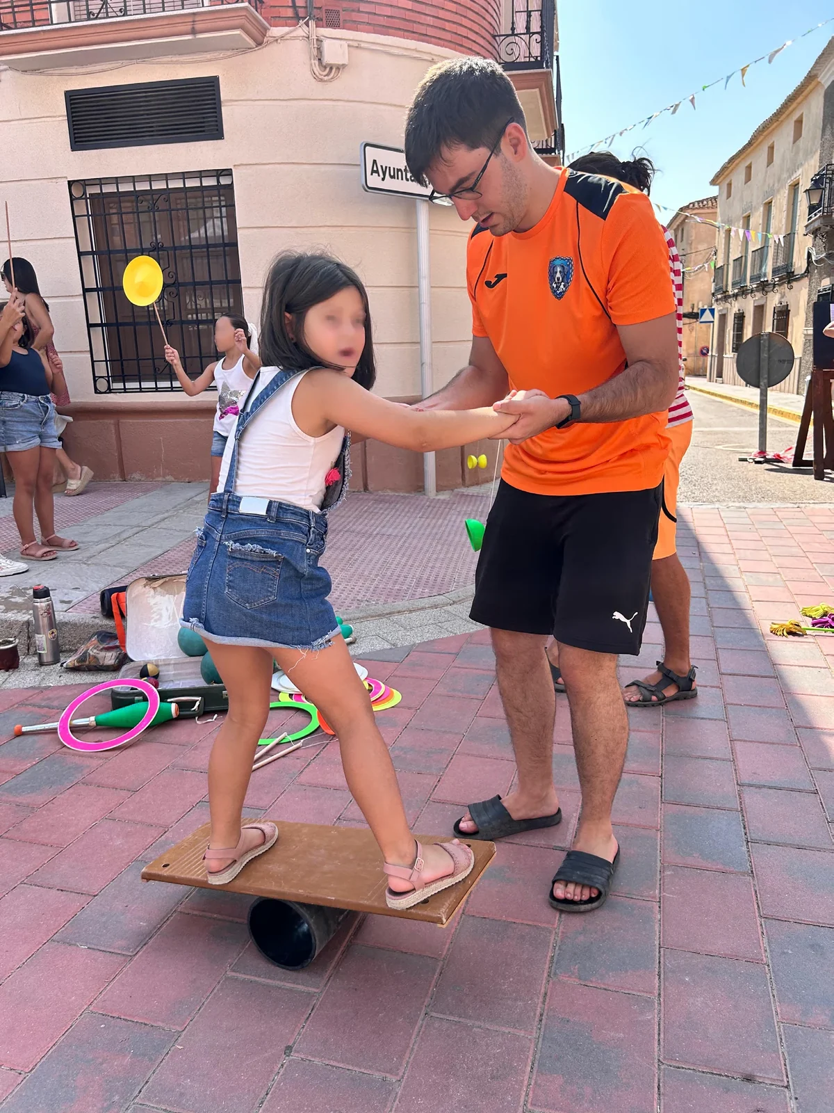 Actividad de equilibrio incluida en el dossier CircusLab