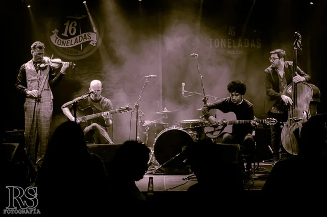 StrangerSwing · Swing, jazz y funk